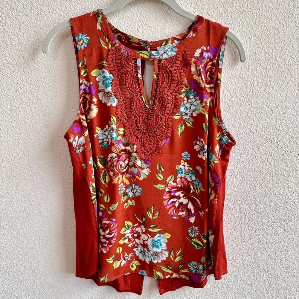 Daniel Rainn Stitch Fix Boho Sleveless Top with Crochet Detail - Petite Medium